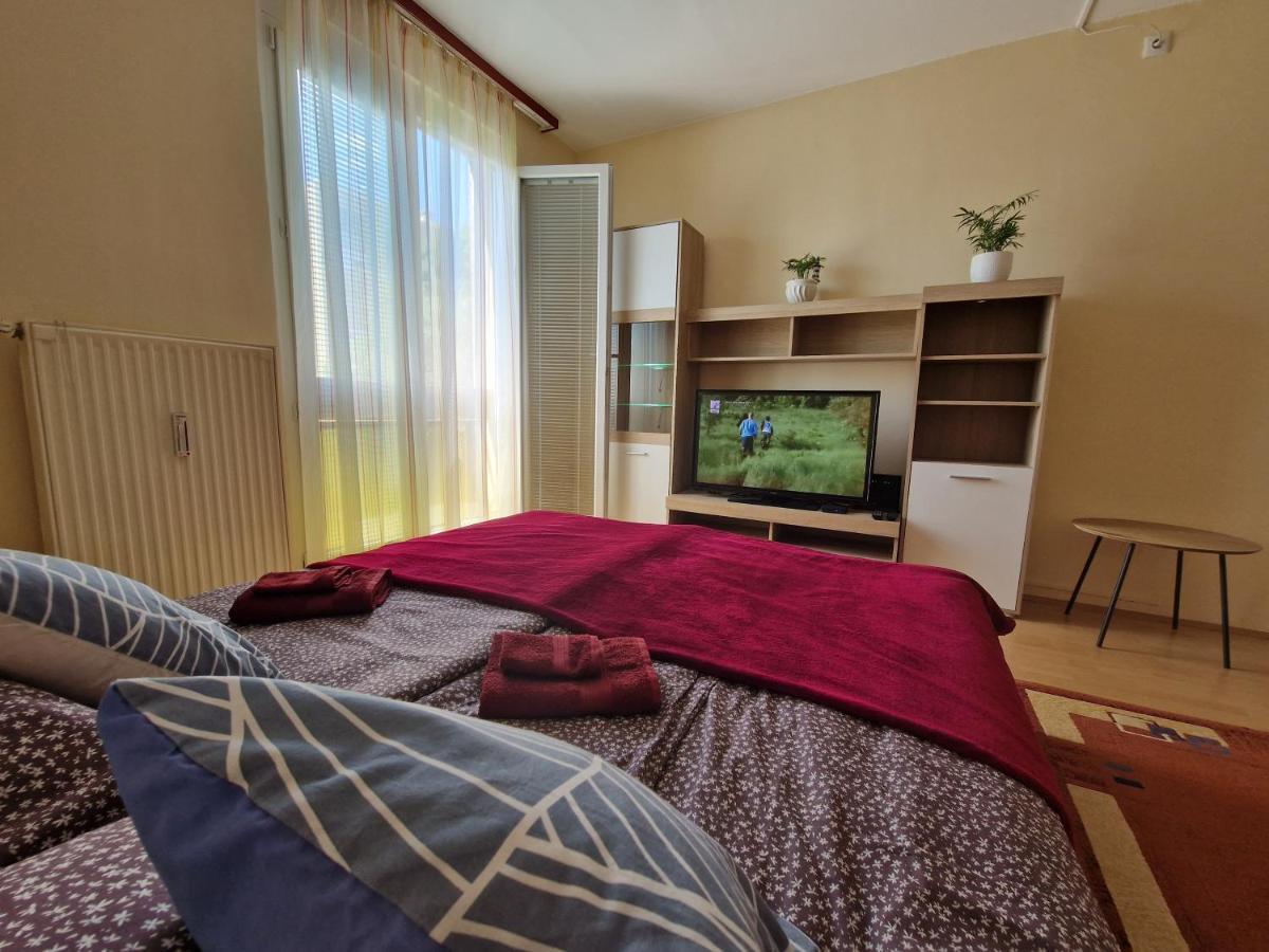 Casa Cristina Lejlighed Pécs Eksteriør billede